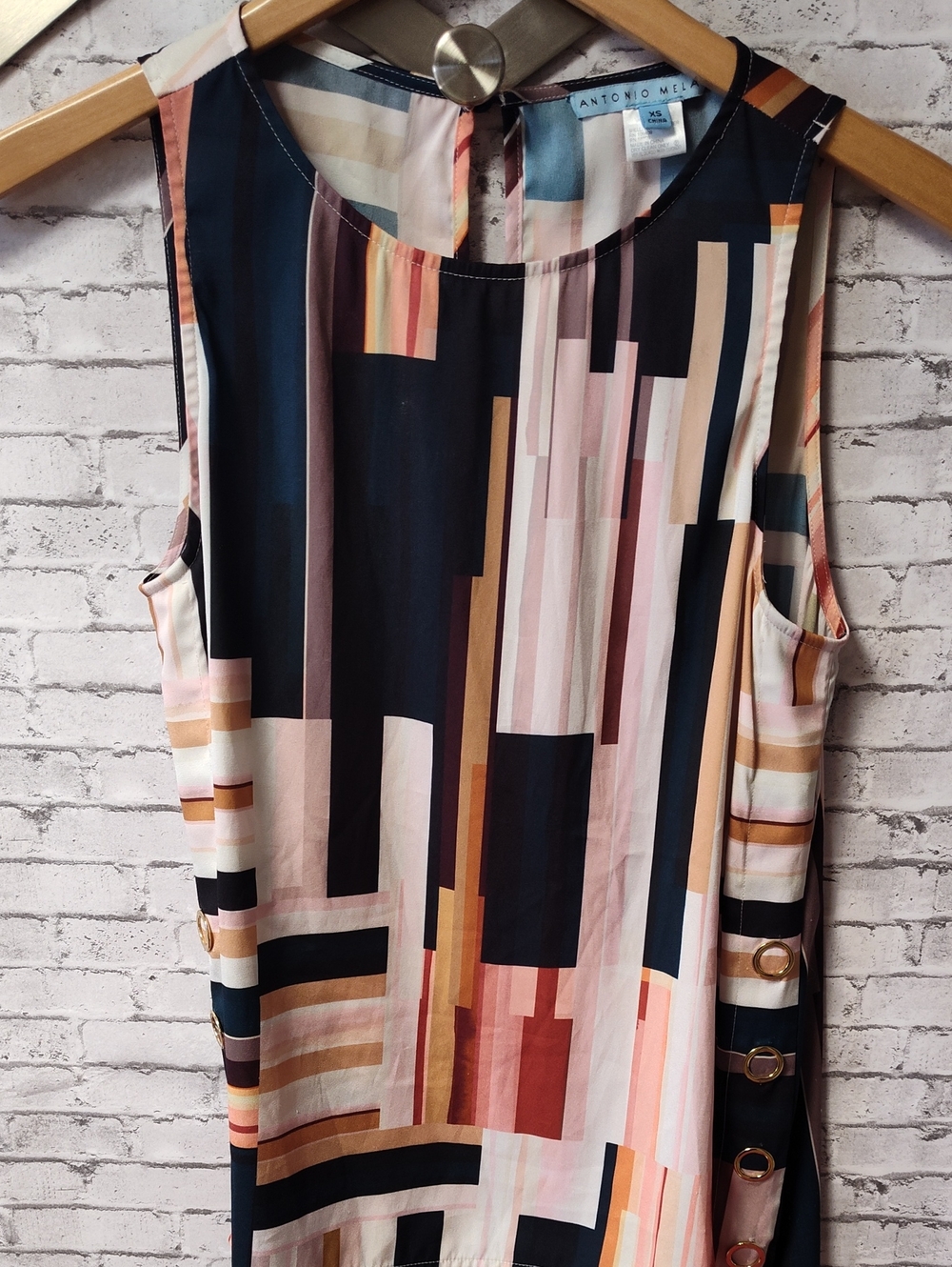 ANTONIO MELANI Geometric Sleeveless Tank in Navy, Blush & Tan